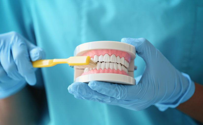 Wszechstronne leczenie dentystyczne – odkryj ścieżkę do zdrowego i pięknego uśmiechów.